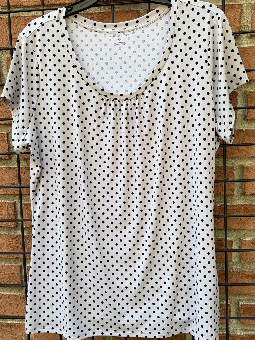 Worthington White Scoop Neck Short Sleeve Polka Dot Top
